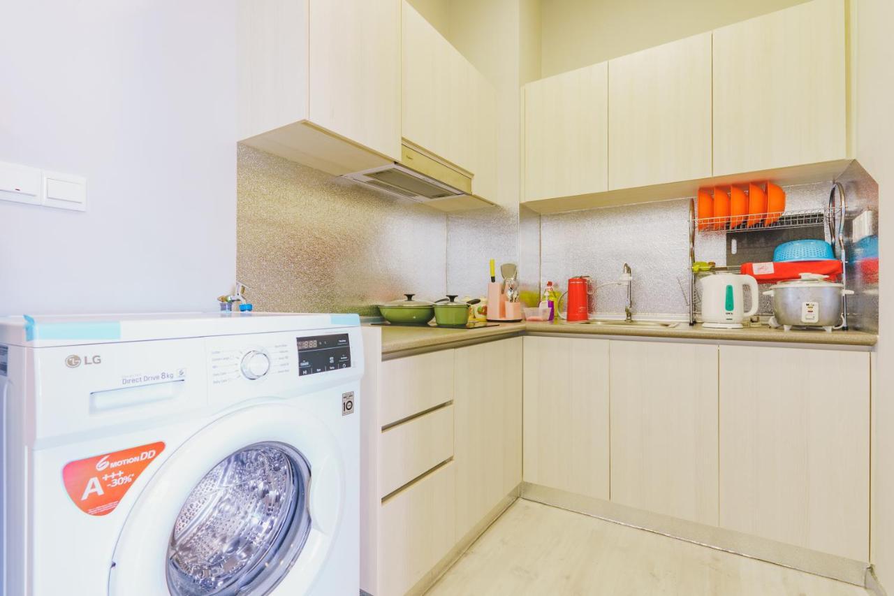 Full Seaview 2R1B Condo For 6Pax In Kota Kinabalu Esterno foto