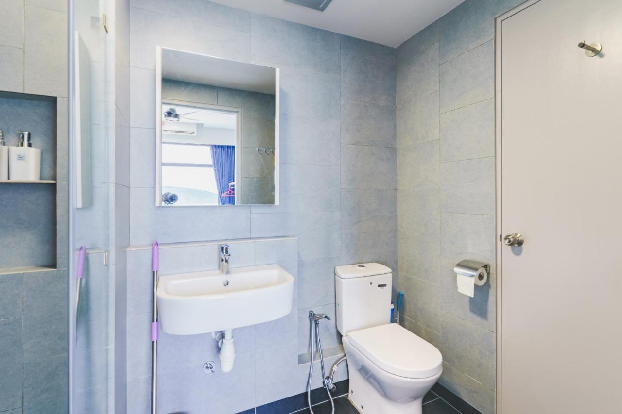 Full Seaview 2R1B Condo For 6Pax In Kota Kinabalu Esterno foto